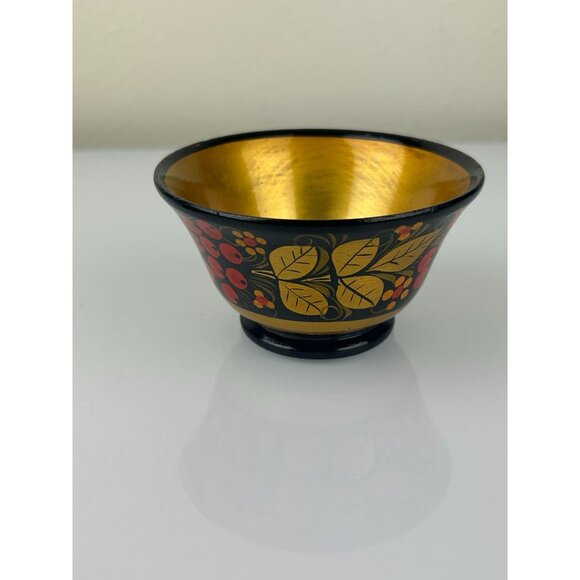 Vintage USSR Russian Wooden Lacquered Small Bowls Set of 2 Red Berries Gold Blck - Picture 10 of 16
